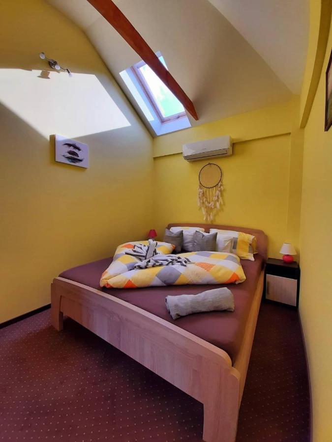 Villa Csatang Vendeghaz à Siófok Extérieur photo